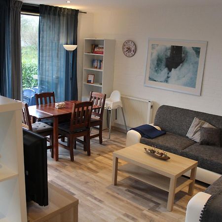 Schoenes Ferienhaus In Tossens Mit Schoenem Garten Butjadingen Eksteriør bilde